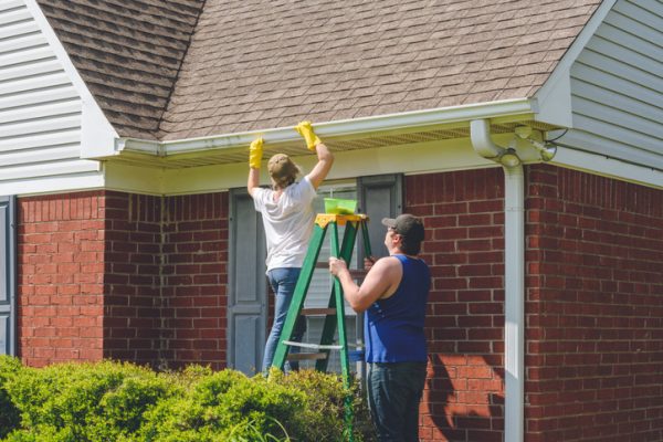 Why you need professional help to maintain Gutters & Sidings